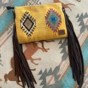 American Darling crossbody purse